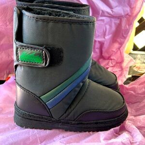 Itasca kid’s boots new without tags size 13/1